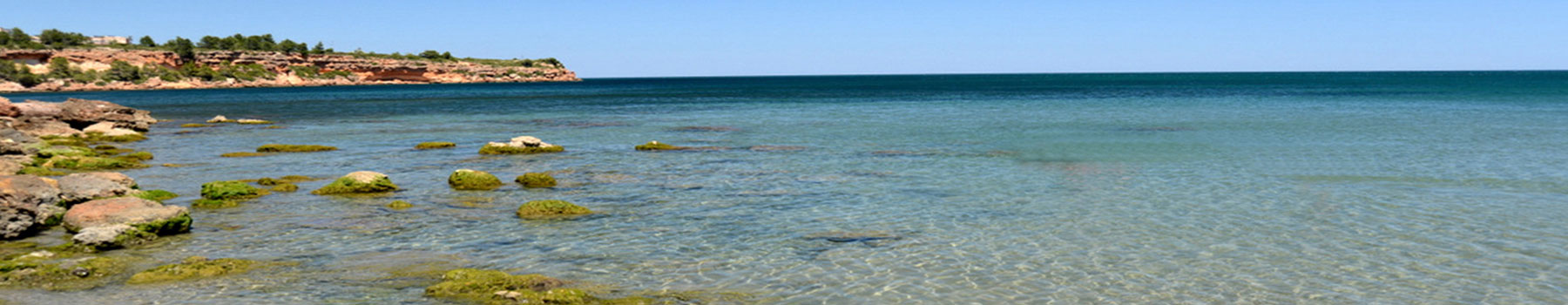 Steilküste in farbigem Kleid – die Route von l’Ampolla richtung l’Ametlla de Mar